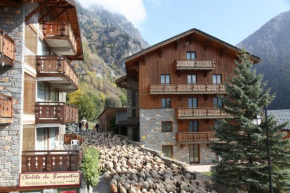 Apartment - 12 rooms - Living room lounge with fireplaces Champagny-En-Vanoise